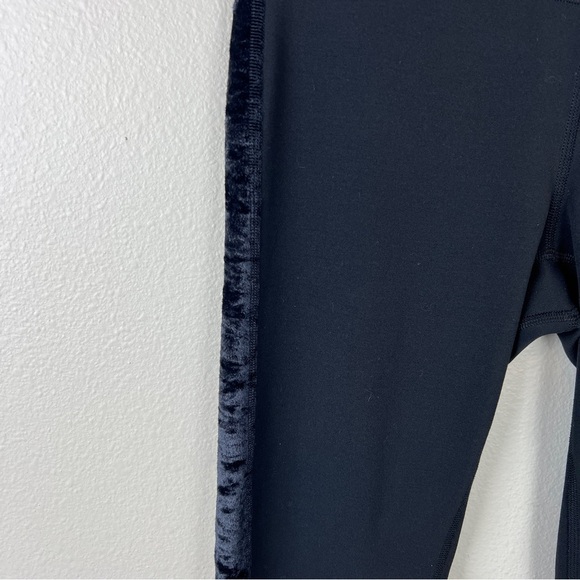 Lululemon Align Super High-Rise Pant
28" *Crushed Velvet - Picture 3 of 5